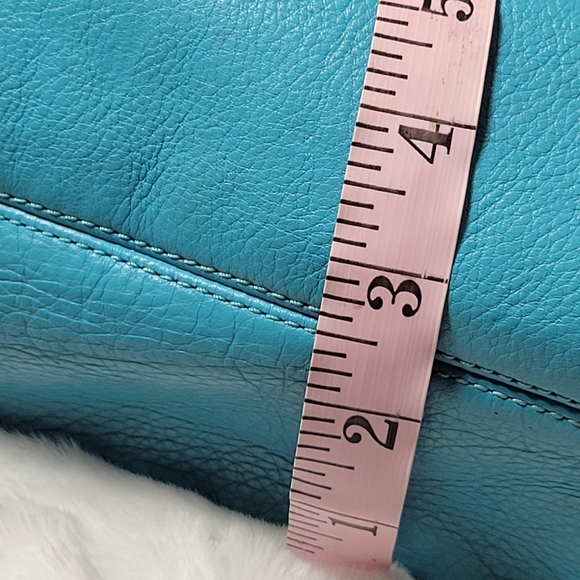 EUC Coach leather Crossbody Bucket bag - Picture 14 of 16